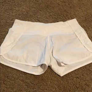 White lululemon shorts!! Size 4